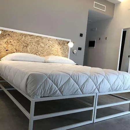 Hotel Moderno Bari